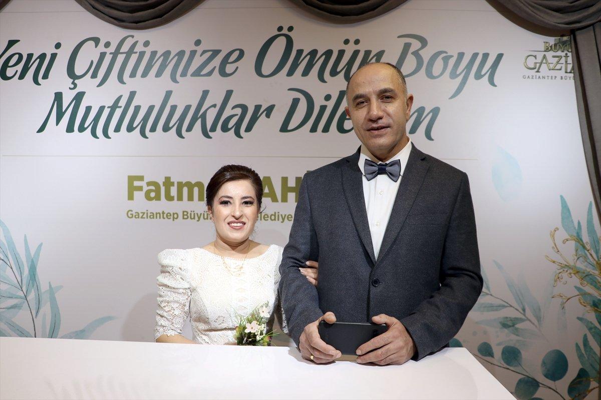 Nikah salonlarında 02.02.2022 yoğunluğu