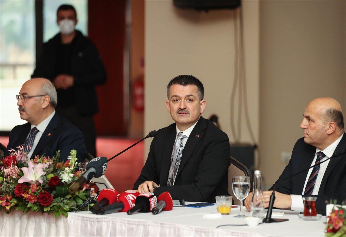 Bekir Pakdemirli: Çiftçilerin geliri yüzde 80 arttı