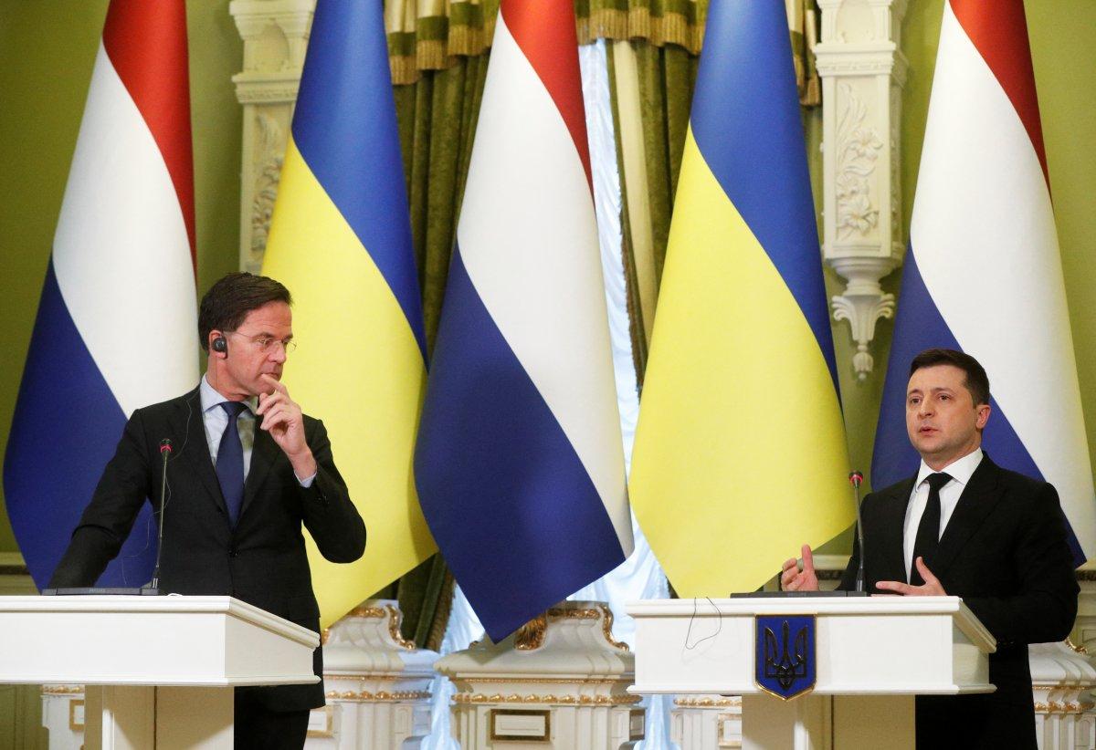 Vladimir Zelenskiy ve Mark Rutte, Ukrayna-Rusya krizini görüştü