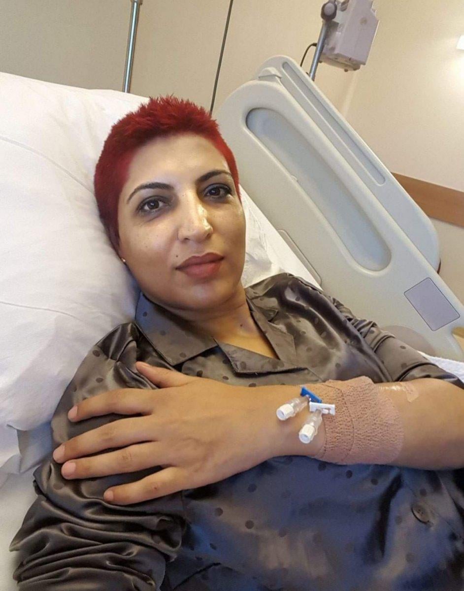 Antalya'da lösemili anne, 4'üncü üniversiteyi bitiriyor