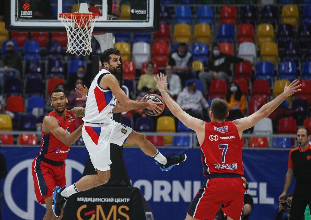 Euroleague: CSKA Moskova: 97 - Anadolu Efes: 99