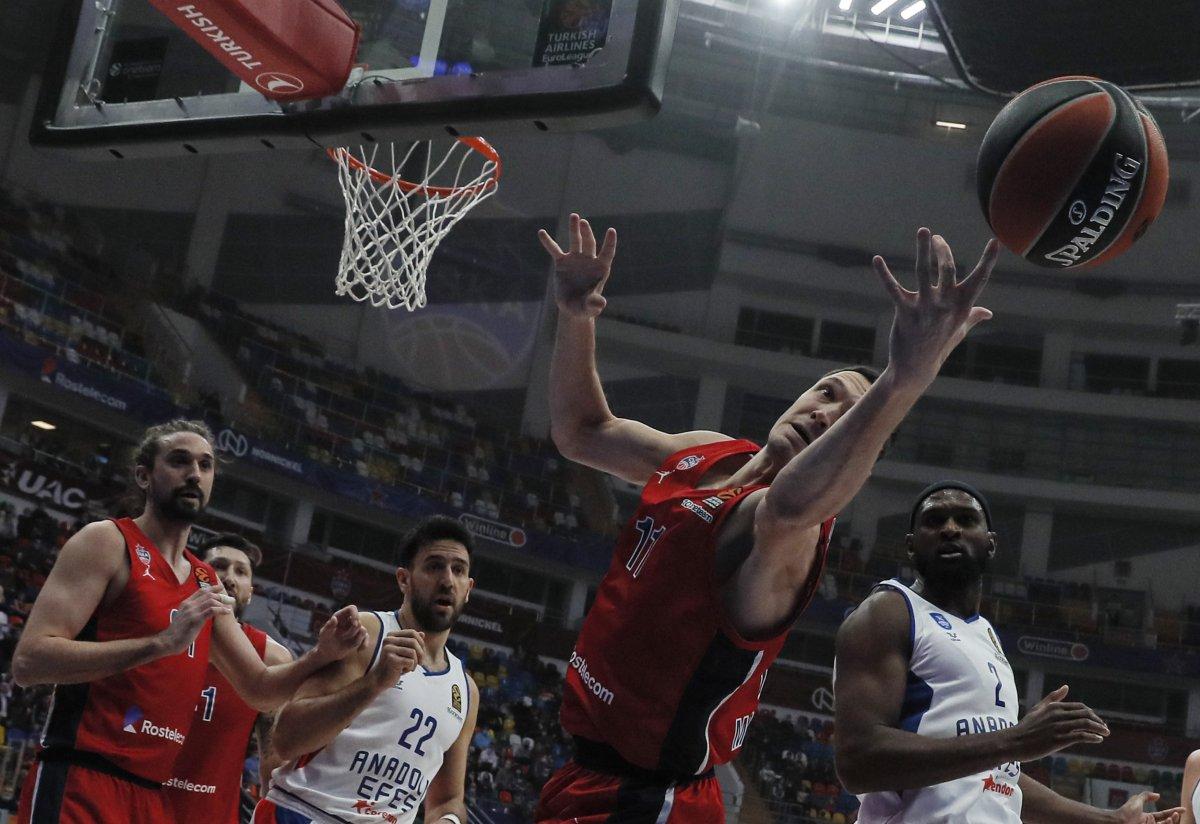 Euroleague: CSKA Moskova: 97 - Anadolu Efes: 99