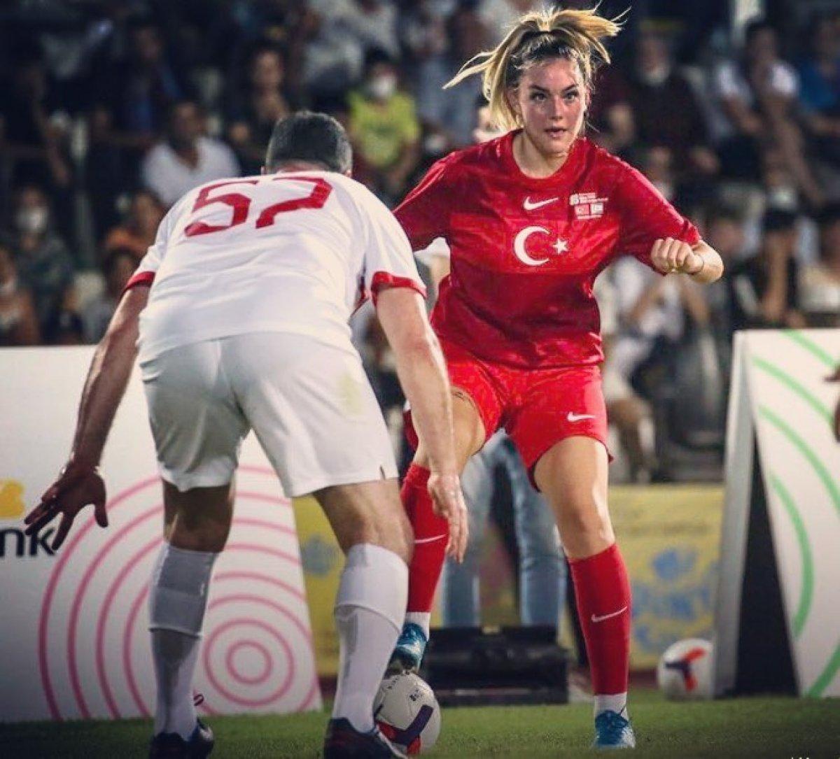 Aycan Yanaç Survivor All Star'dan ayrıldı