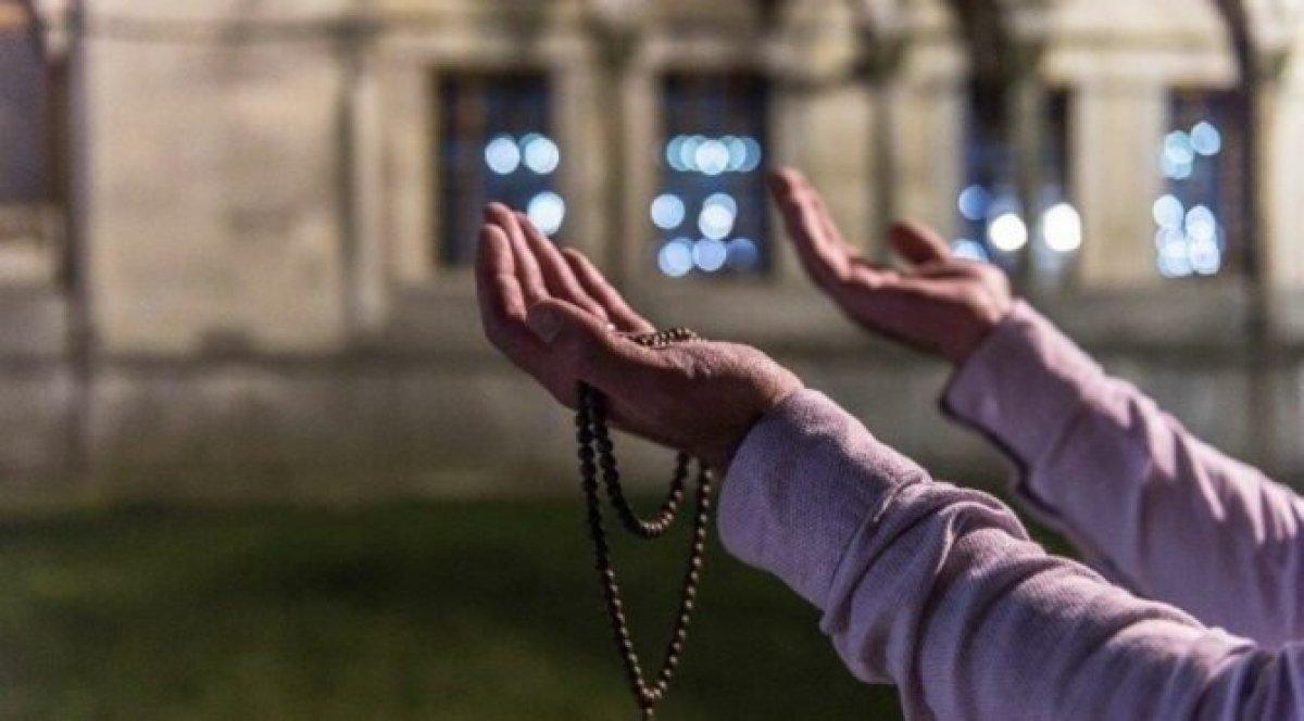 Bu gece dua kapısı ardına kadar açık! Regaip Kandili'nde hangi dualar okunur?