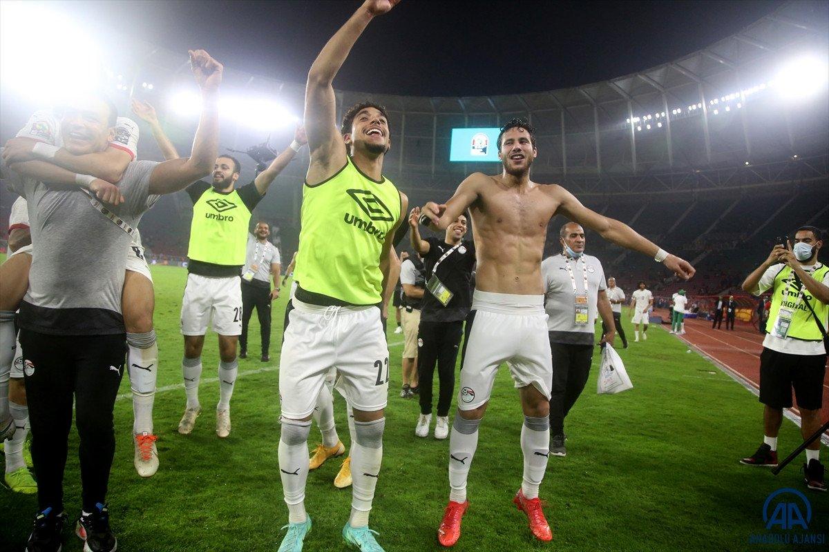 Afrika Uluslar Kupası'nda Kamerun'u yenen Mısır finalde