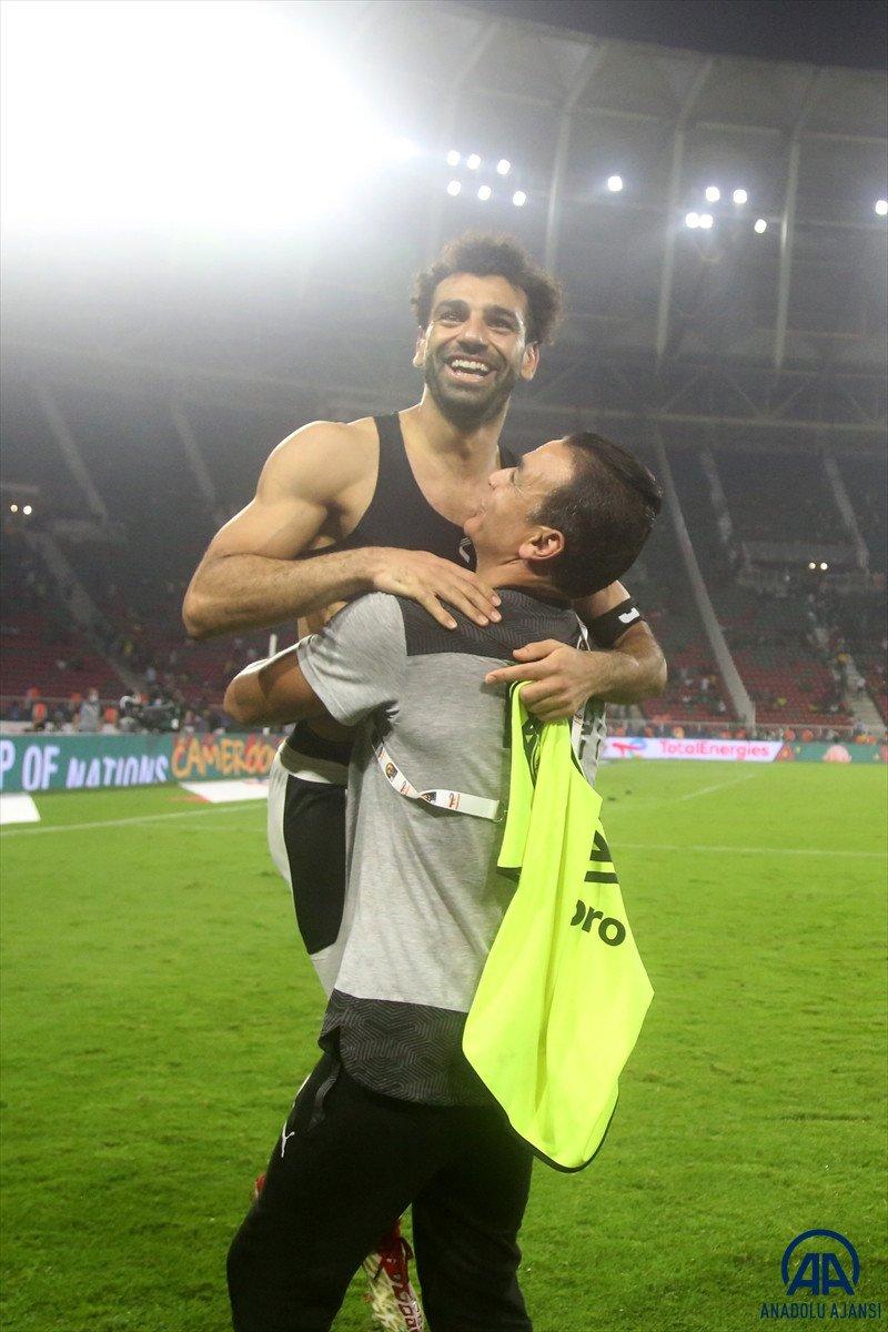 Afrika Uluslar Kupası'nda Kamerun'u yenen Mısır finalde