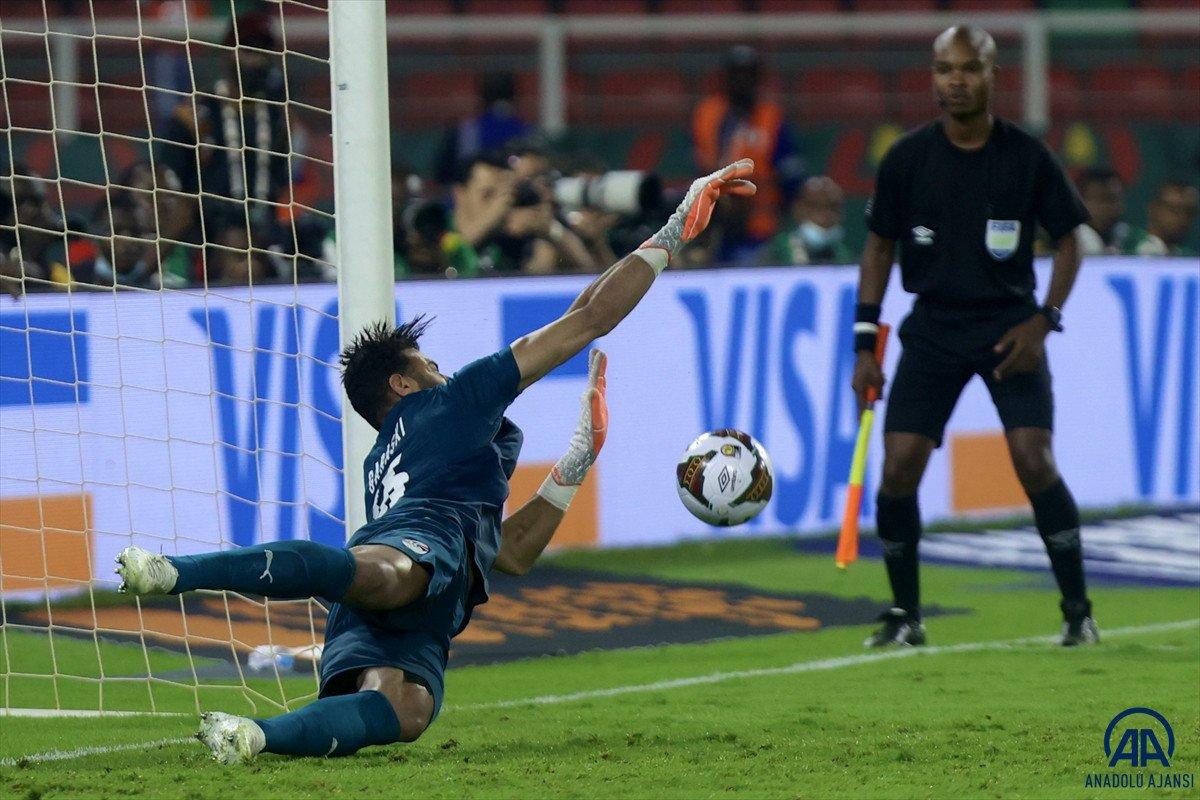 Afrika Uluslar Kupası'nda Kamerun'u yenen Mısır finalde