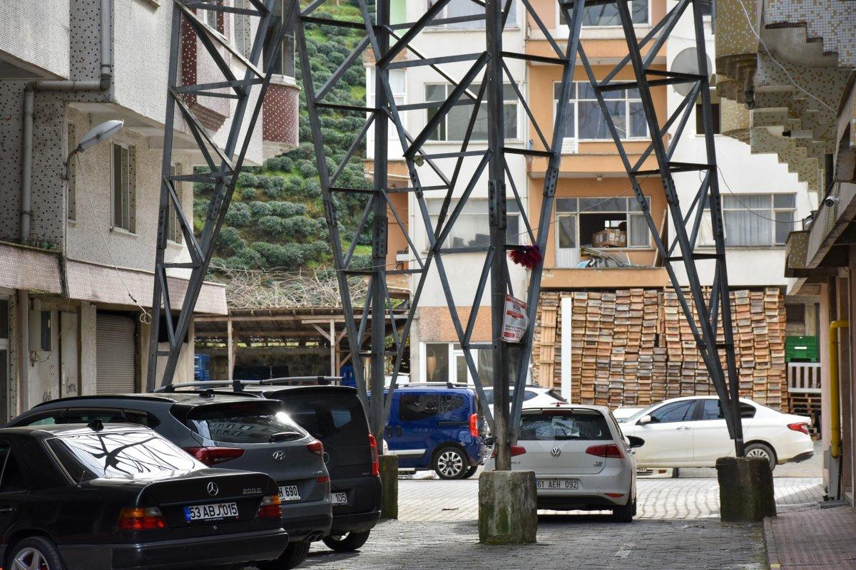 Rize'de ilçenin sembolü olan elektrik direği kaldırılacak