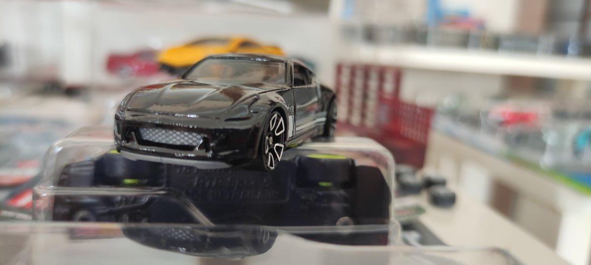 Bursalı koleksiyoncu, yatırımını ev ve arsa yerine oyuncak araçlara yapıyor