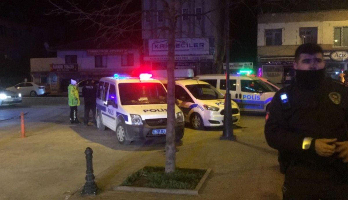 Sakarya'da düğün salonu savaş alanına döndü