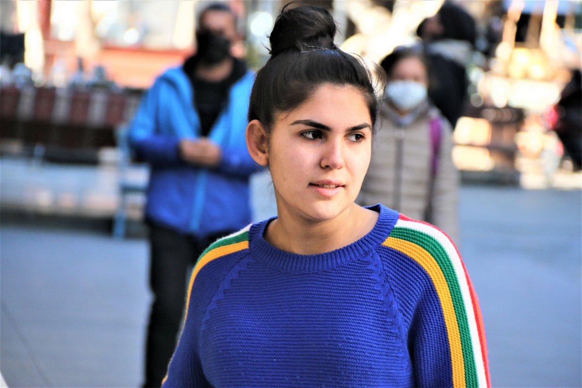 Antalya’da genç annenin telefonunu alıp, kaçtı