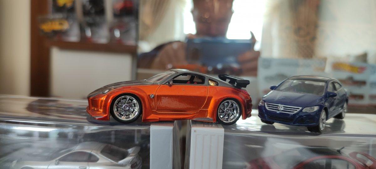 Bursalı koleksiyoncu, yatırımını ev ve arsa yerine oyuncak araçlara yapıyor