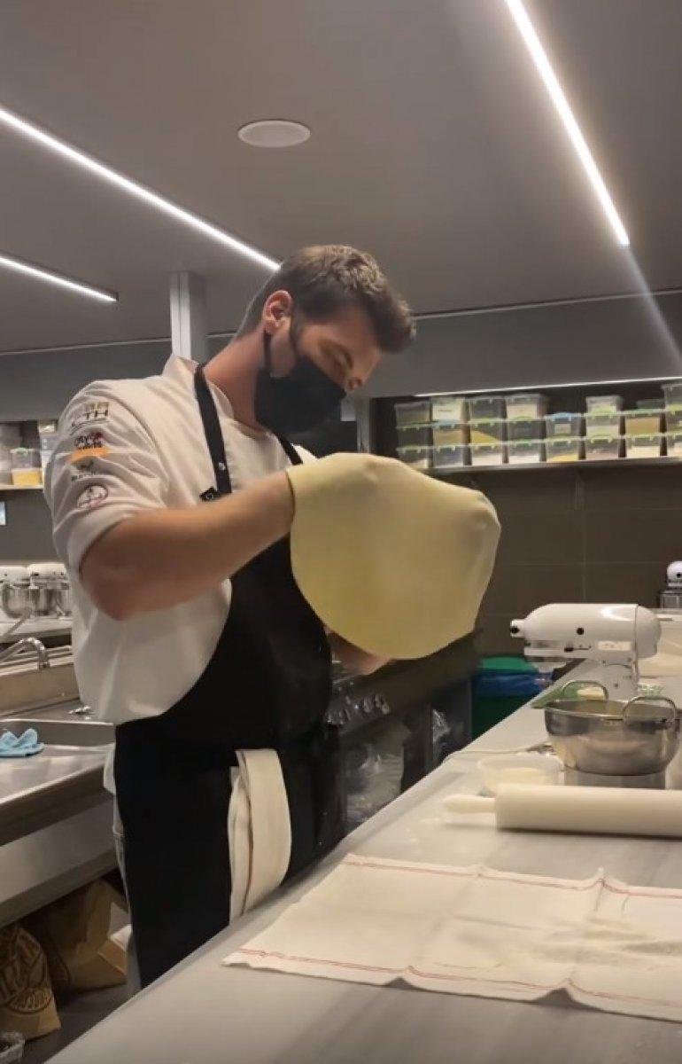 Kıvanç Tatlıtuğ tatlı yaptı