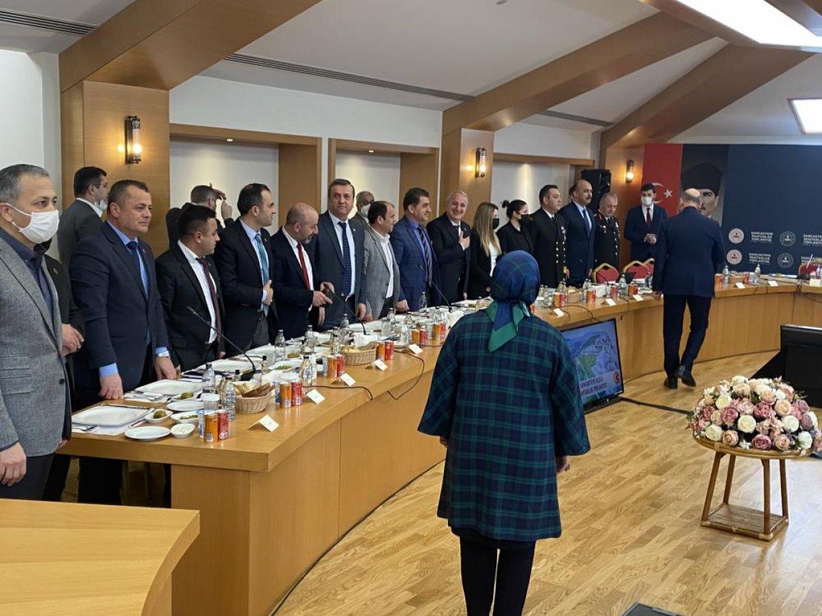 İçişleri Bakanı Süleyman Soylu, muhtarlarla görüştü