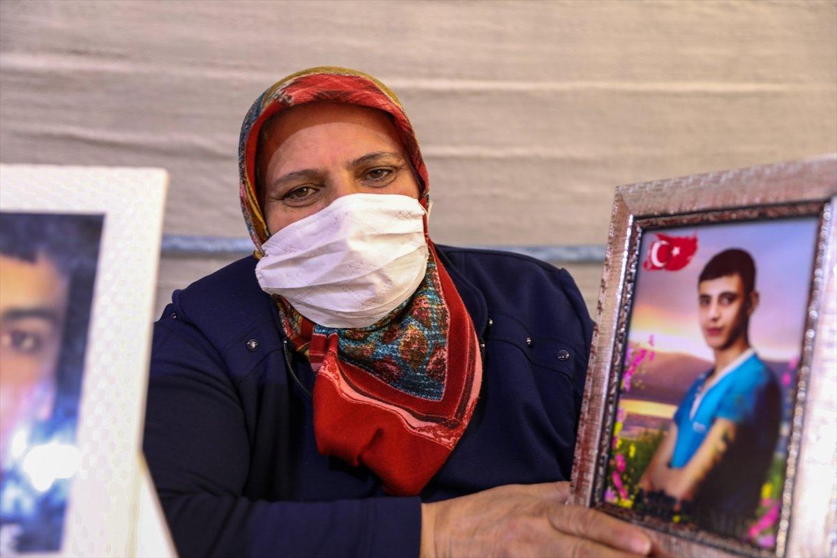 Diyarbakır annelerinin evlat nöbeti: Güvenlik güçlerine teslim olun