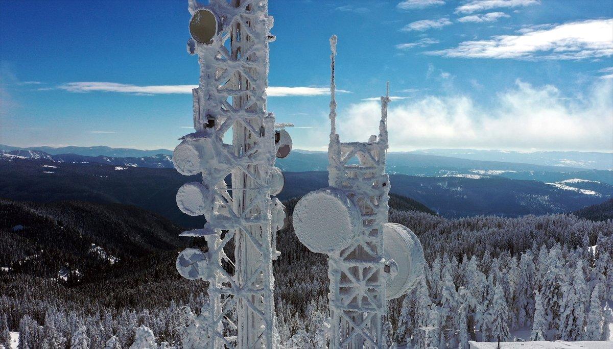 Beyaz örtüyle kaplanan Ilgaz, havadan görüntülendi