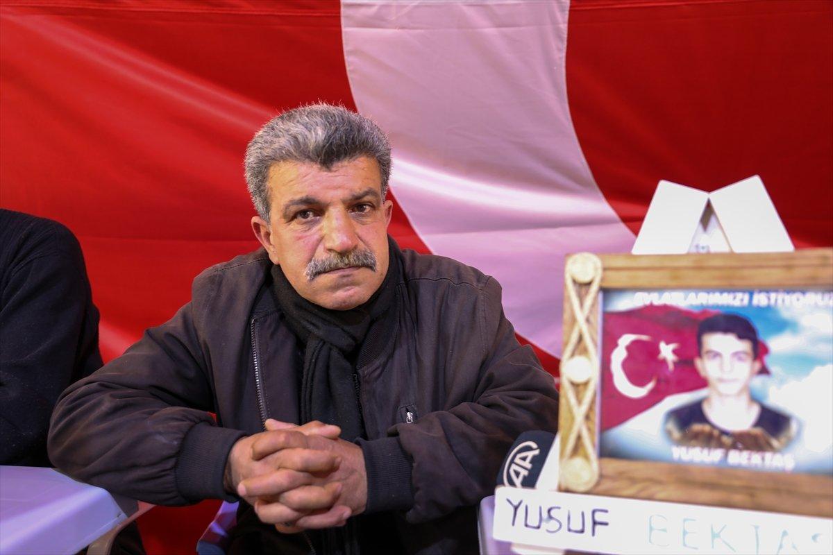 Diyarbakır annelerinin evlat nöbeti: Güvenlik güçlerine teslim olun