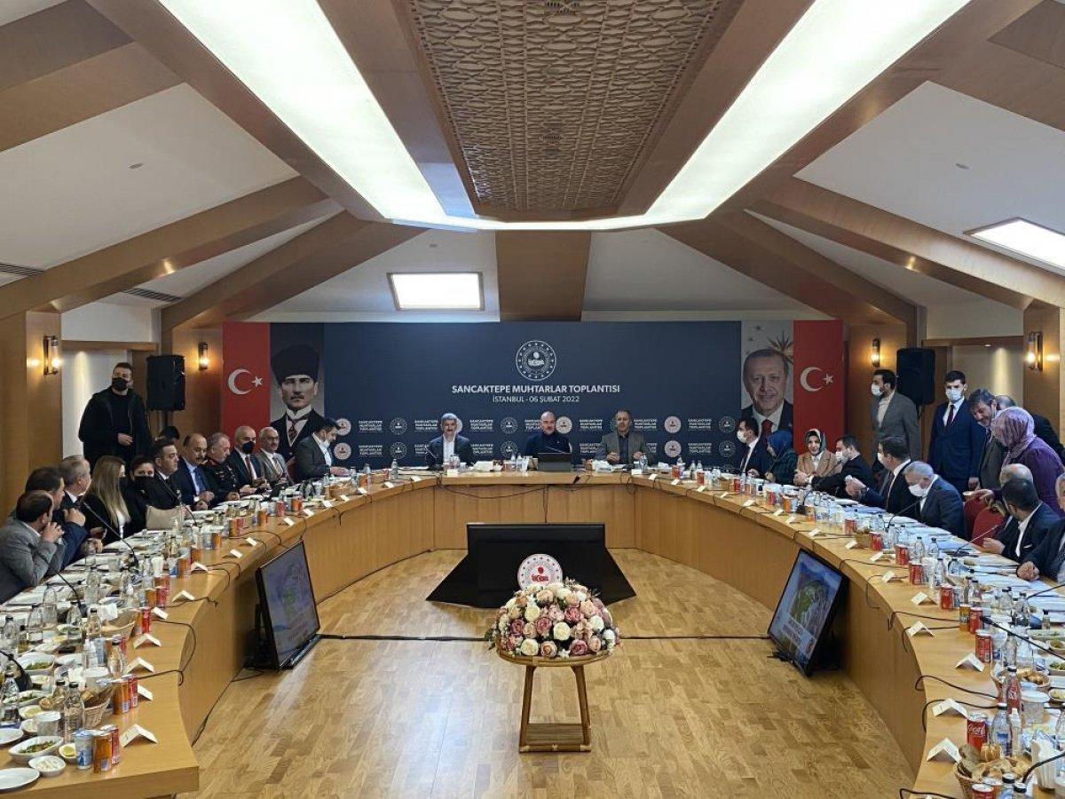 İçişleri Bakanı Süleyman Soylu, muhtarlarla görüştü