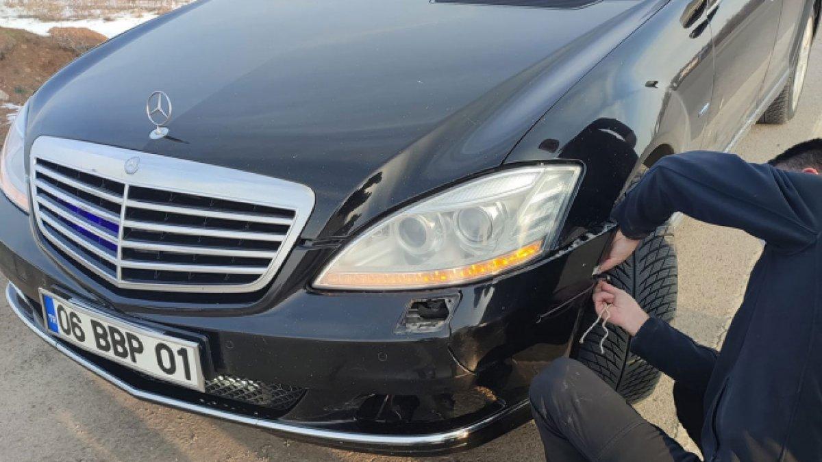 Mustafa Destici'nin aracı köpeğe çarptı