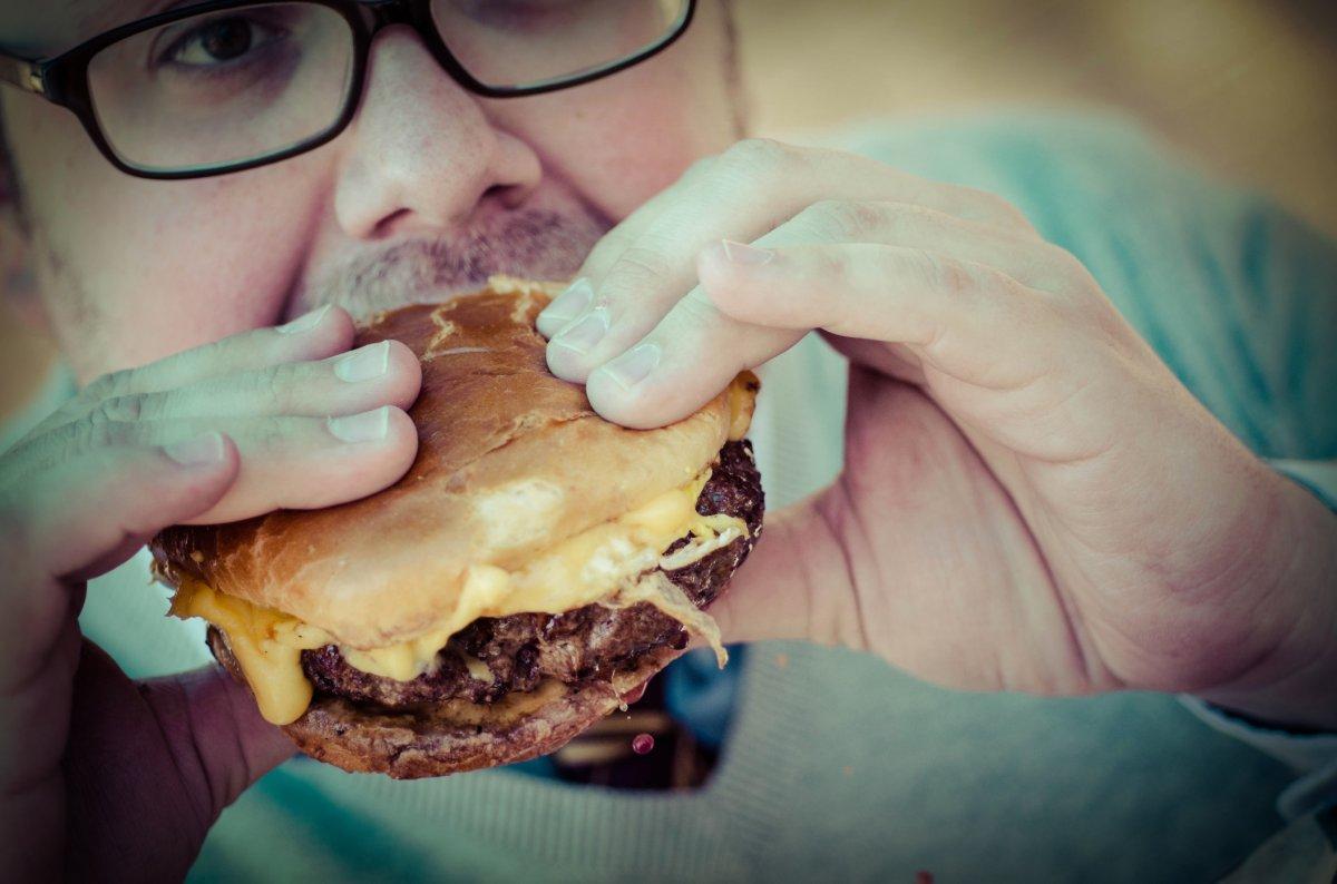 Dayanılmaz açlık ve aşırı iştaha neden olan 7 durum