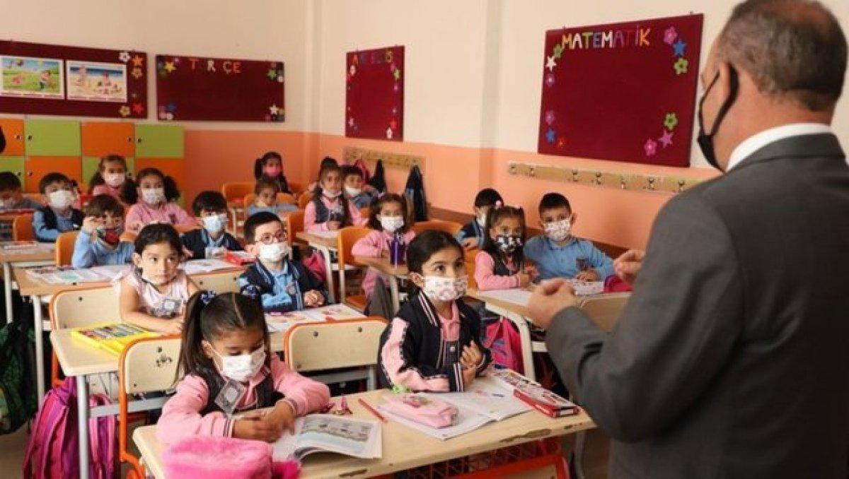 Yarıyıl tatilinin ardından ilk ders zili yarın çalacak