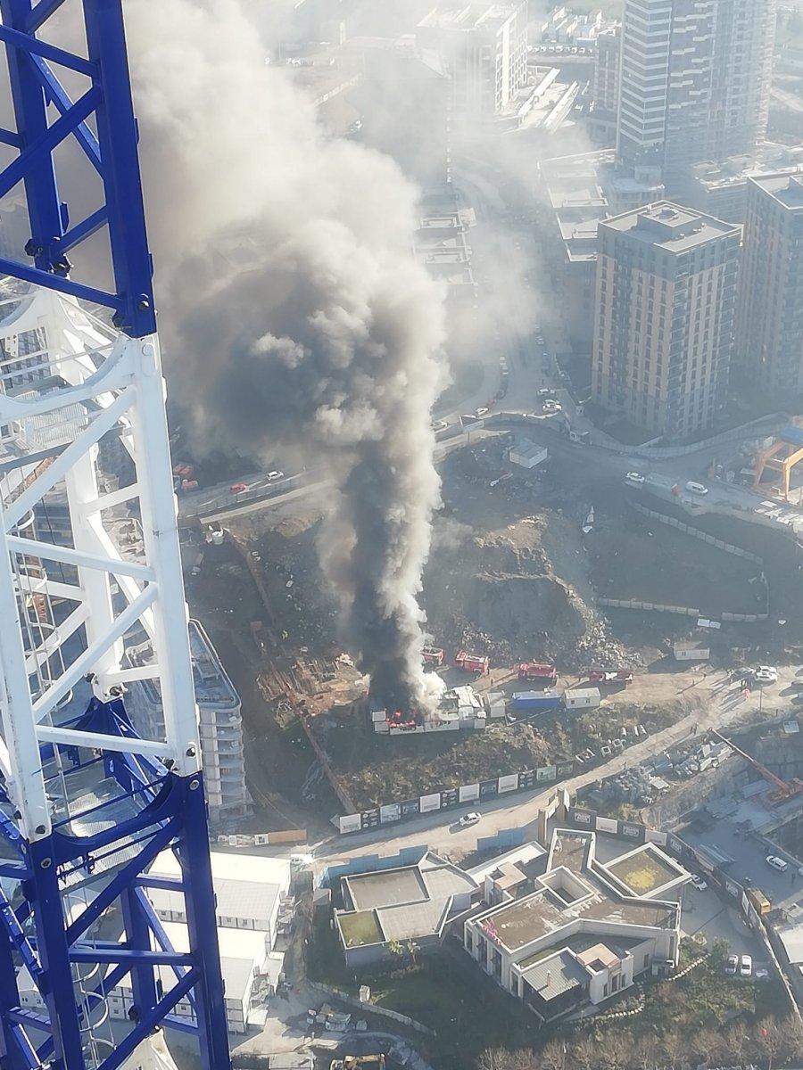 Ümraniye'de işçilerin kaldığı konteynerde yangın