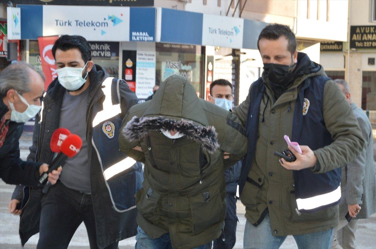 Çorum'da bir kadın tutukluk yapan silah sayesinde hayatta kaldı