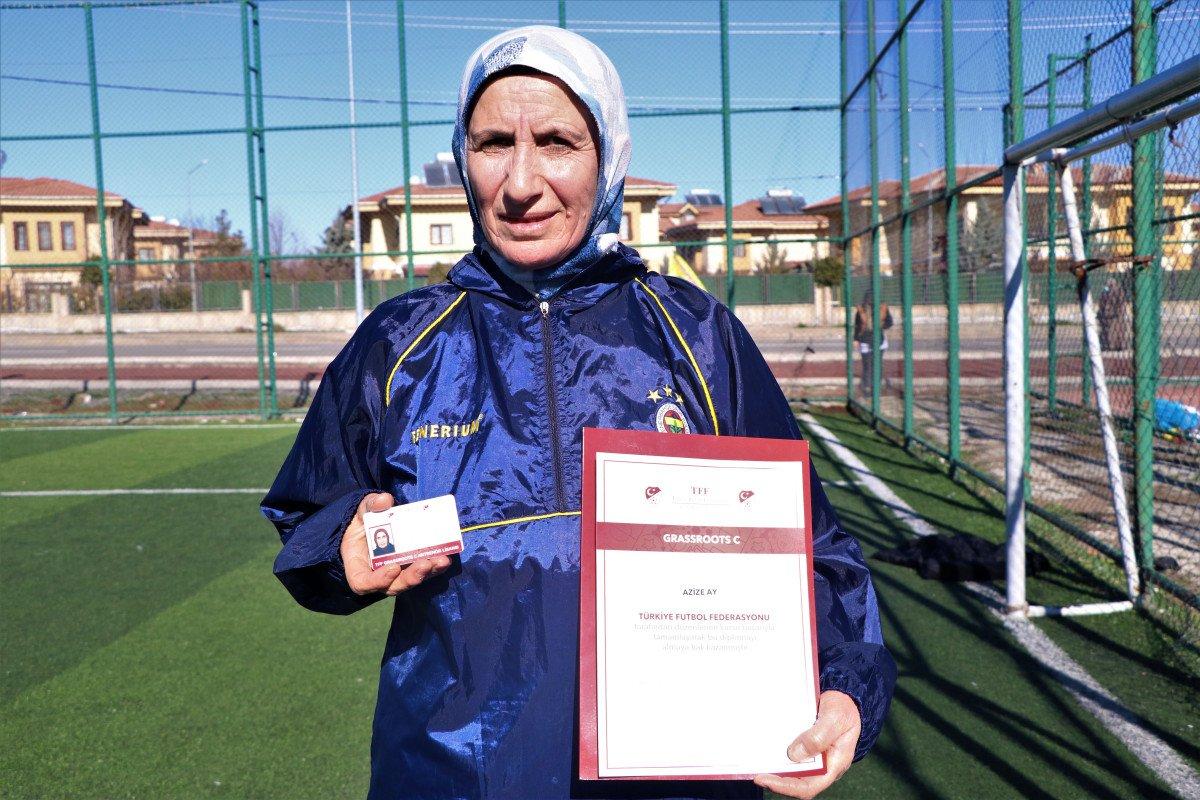 Diyarbakırlı aşçı Azize’nin futbol tutkusu