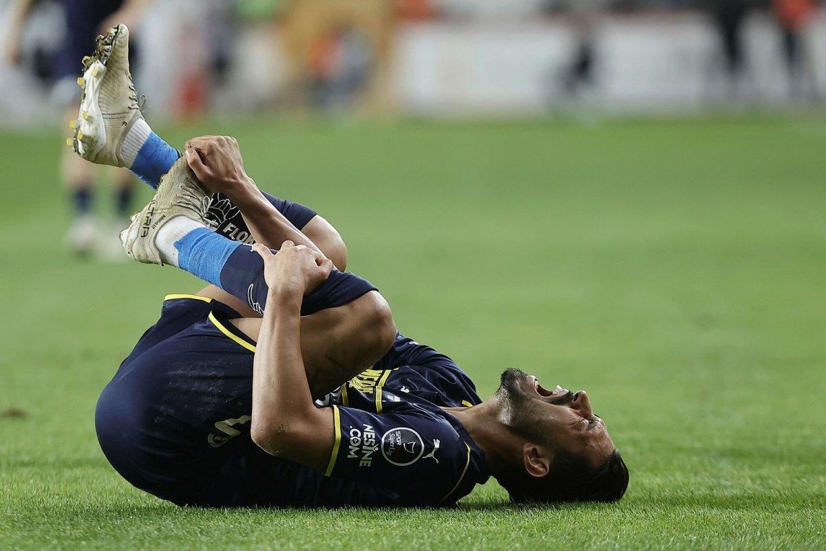 İrfan Can Kahveci için sakatlıklarla dolu bir sezon