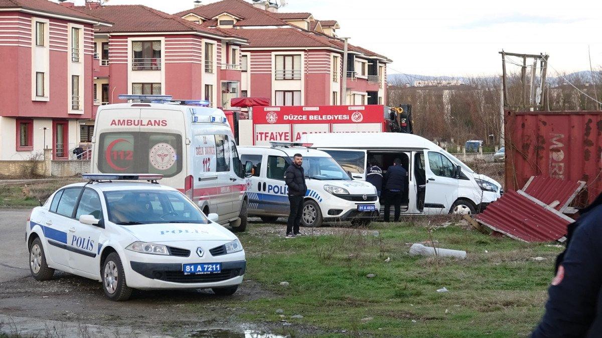 Düzce’de dere içinde ceset bulundu