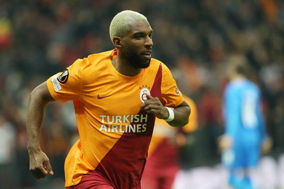 Gökhan Töre ve Ryan Babel'e teklif var