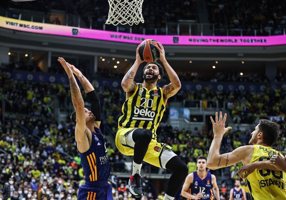 Fenerbahçe EuroLeague'de Real Madrid'i yendi
