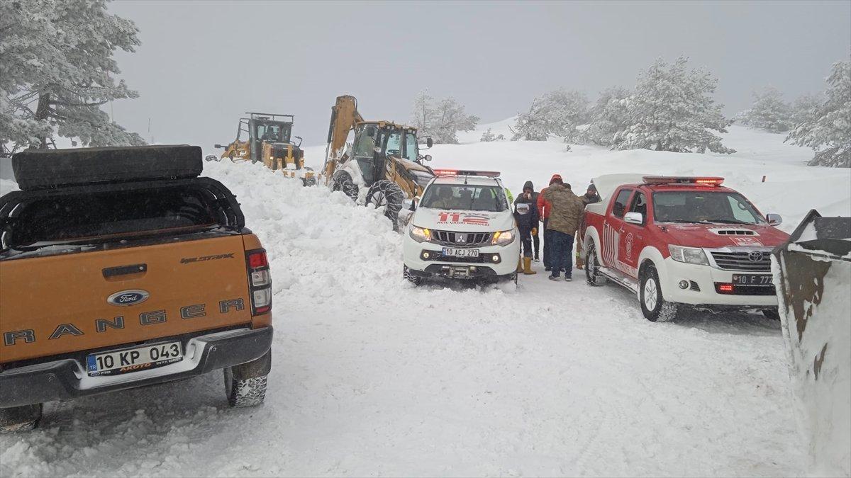 Kaz Dağları'nda mahsur kalan 21 kişi kurtarıldı