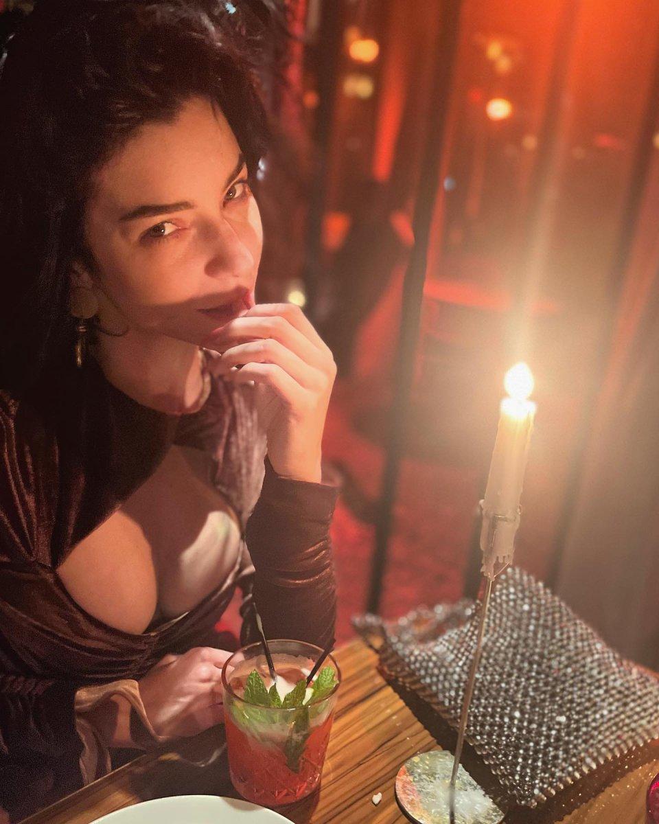 Merve Boluğur, meditasyona başladı