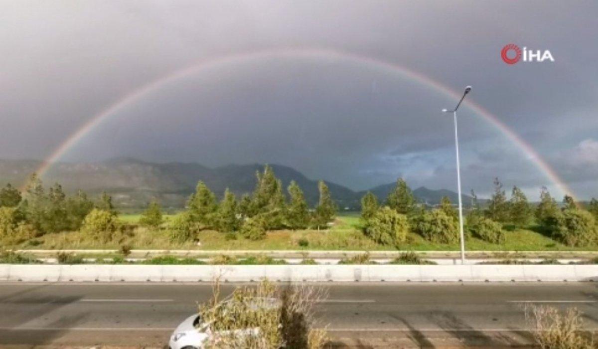 KKTC'de yağmur sonrası gökkuşağı