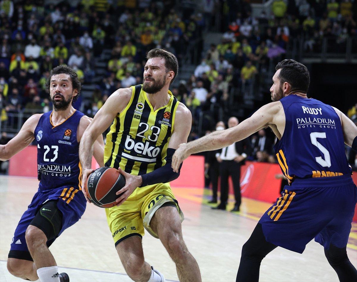 Fenerbahçe EuroLeague'de Real Madrid'i yendi