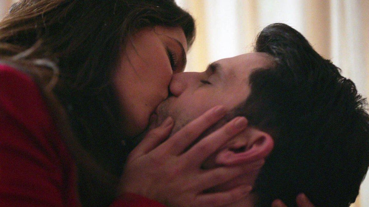 Pınar Deniz ve Yiğit Kirazcı ayrıldı