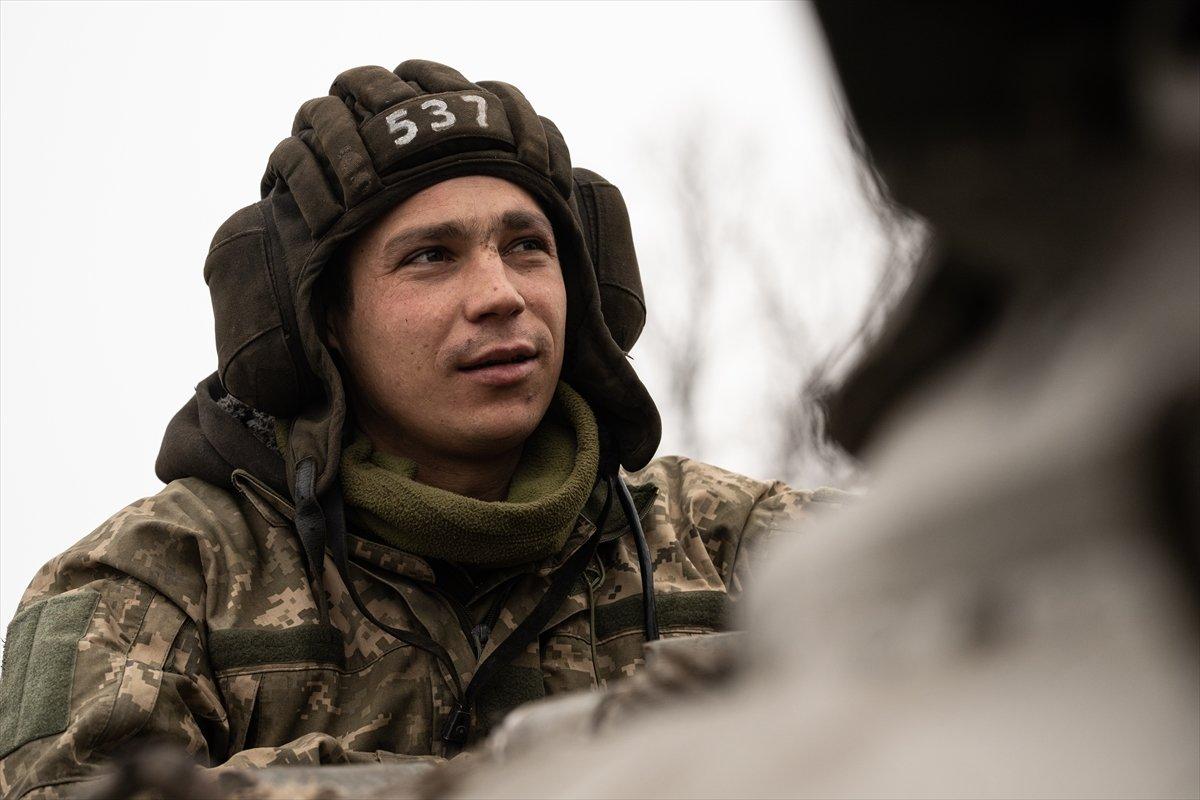 Ukrayna, Donbas yakınına 120 bin asker sevk etti