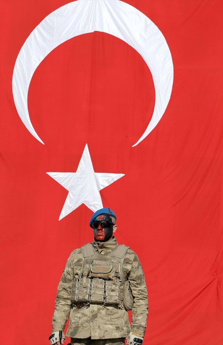 Muş'ta 20 güvenlik korucusu göreve başladı