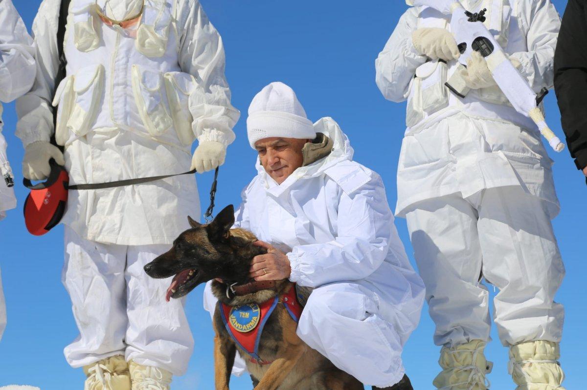 Jandarma Genel Komutanı Çetin, Tunceli’de üs bölgesini ziyaret etti