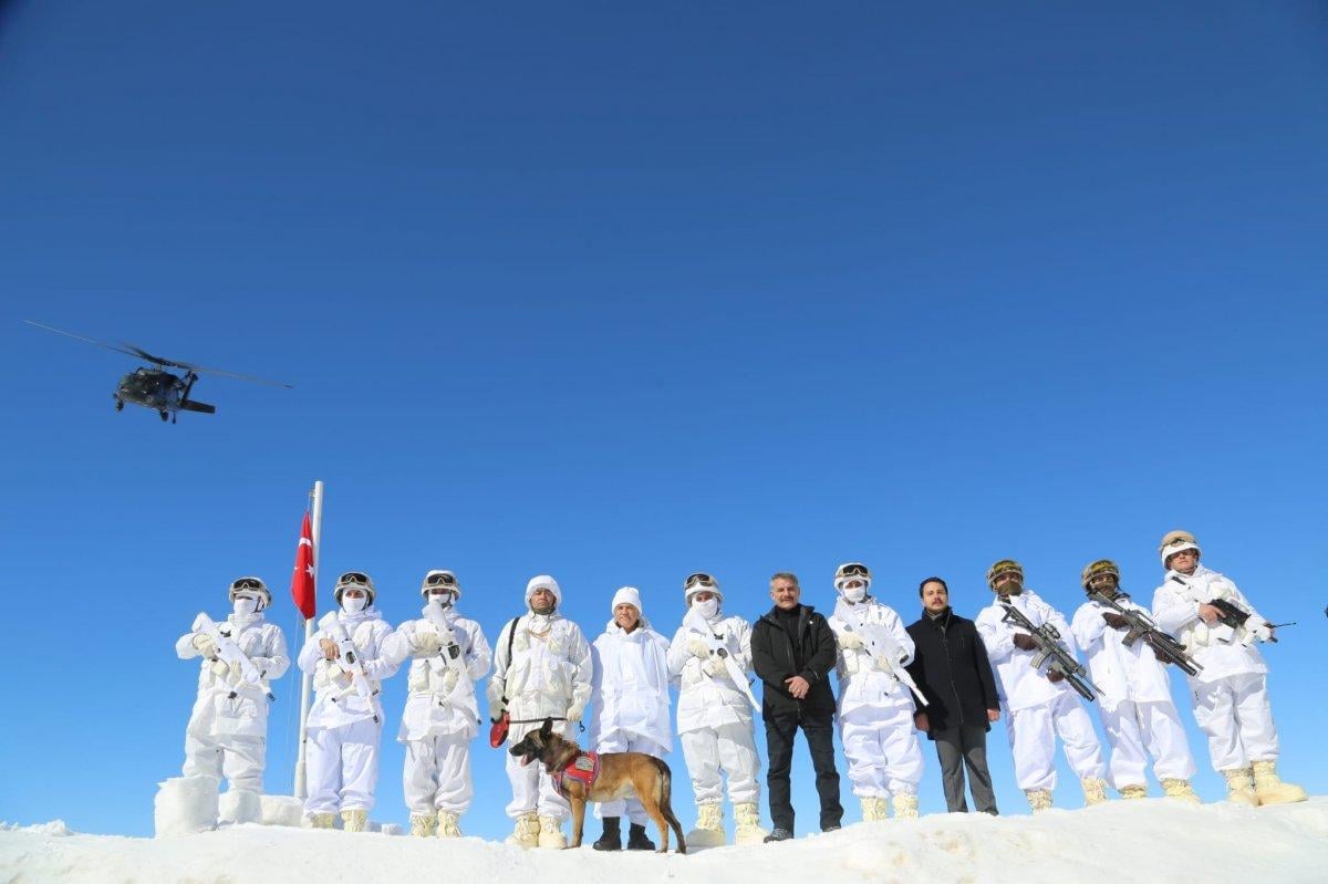 Jandarma Genel Komutanı Çetin, Tunceli’de üs bölgesini ziyaret etti