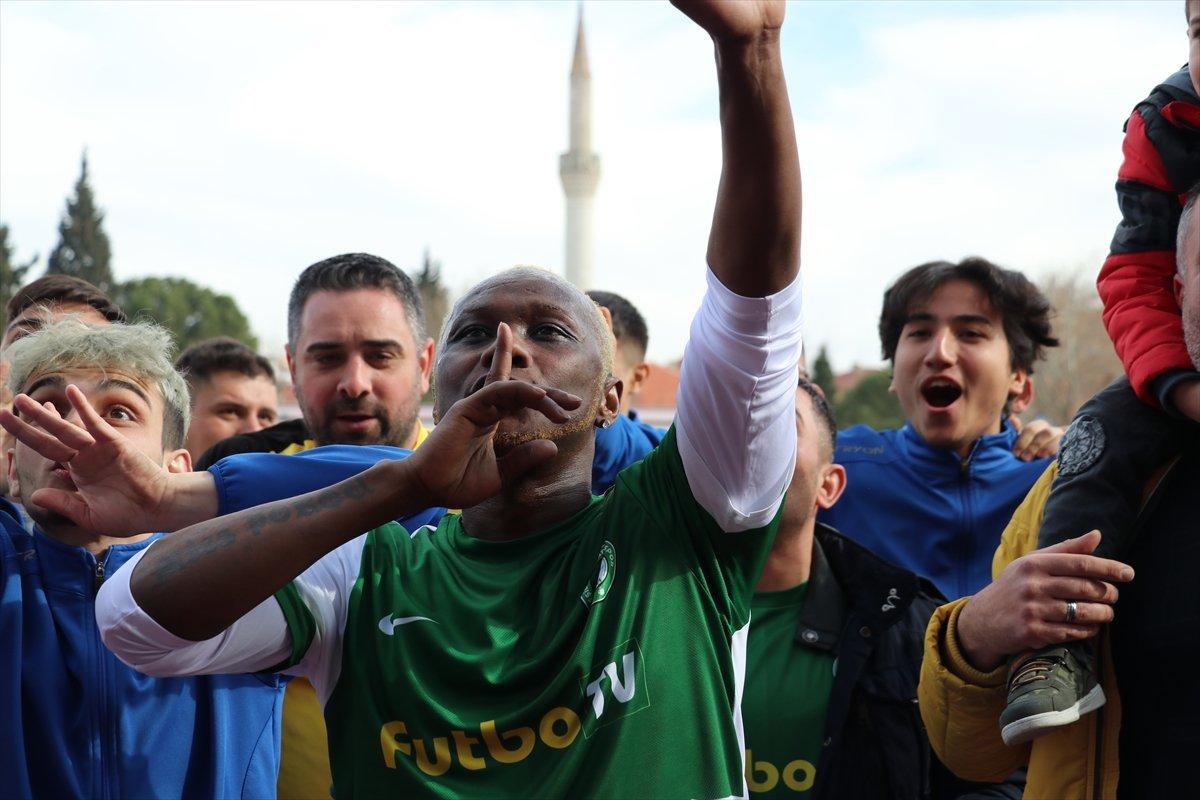 Yattara ilk maçında kazandı