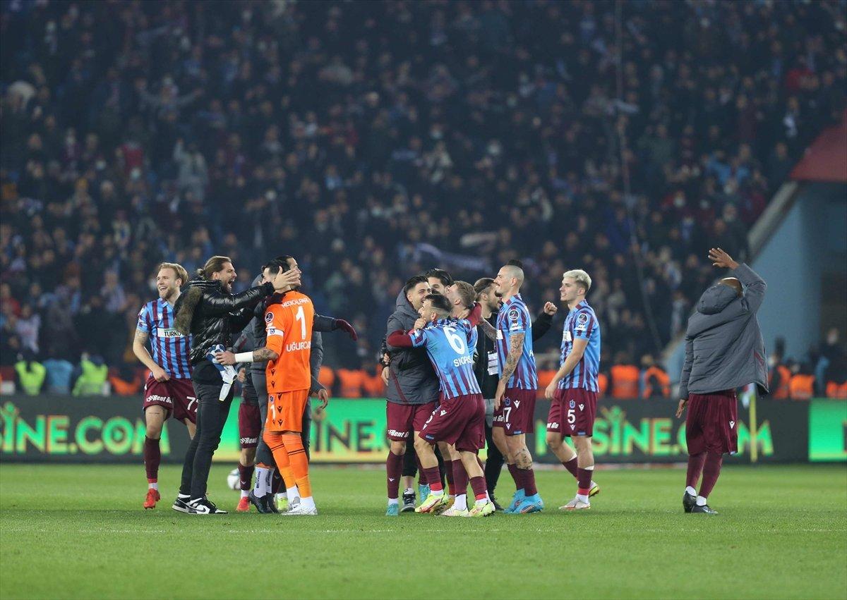 Trabzonspor Başkanı Ahmet Ağaoğlu: Şampiyonluk söylemleri için çok erken