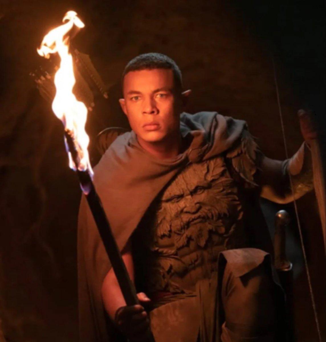 Yüzüklerin Efendisi dizisinden ilk kareler paylaşıldı