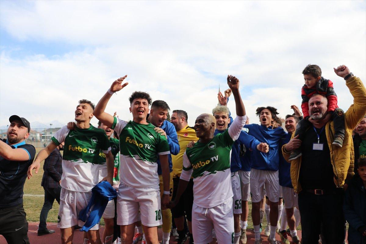 Yattara ilk maçında kazandı