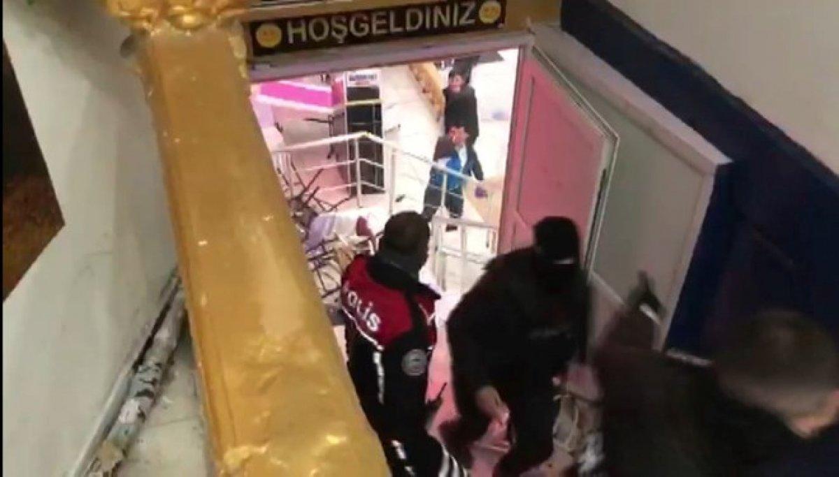 Sultangazi'deki düğünde polise saldırdılar: 6 yaralı