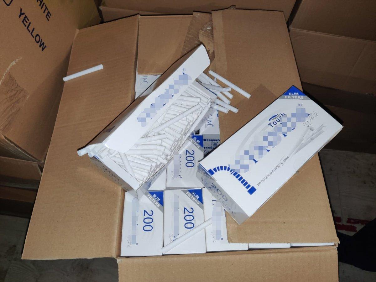 İzmir'de 4 milyonluk kaçak sigara operasyonu