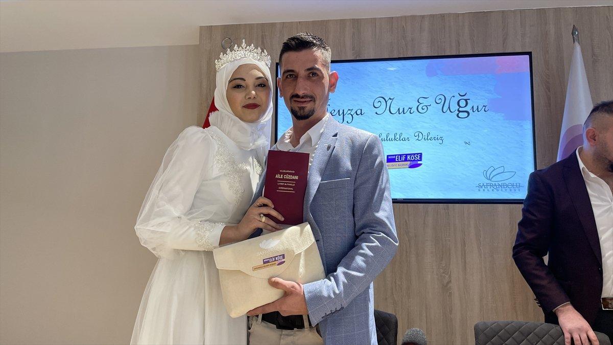 Nikah dairelerinde Sevgililer Günü yoğunluğu