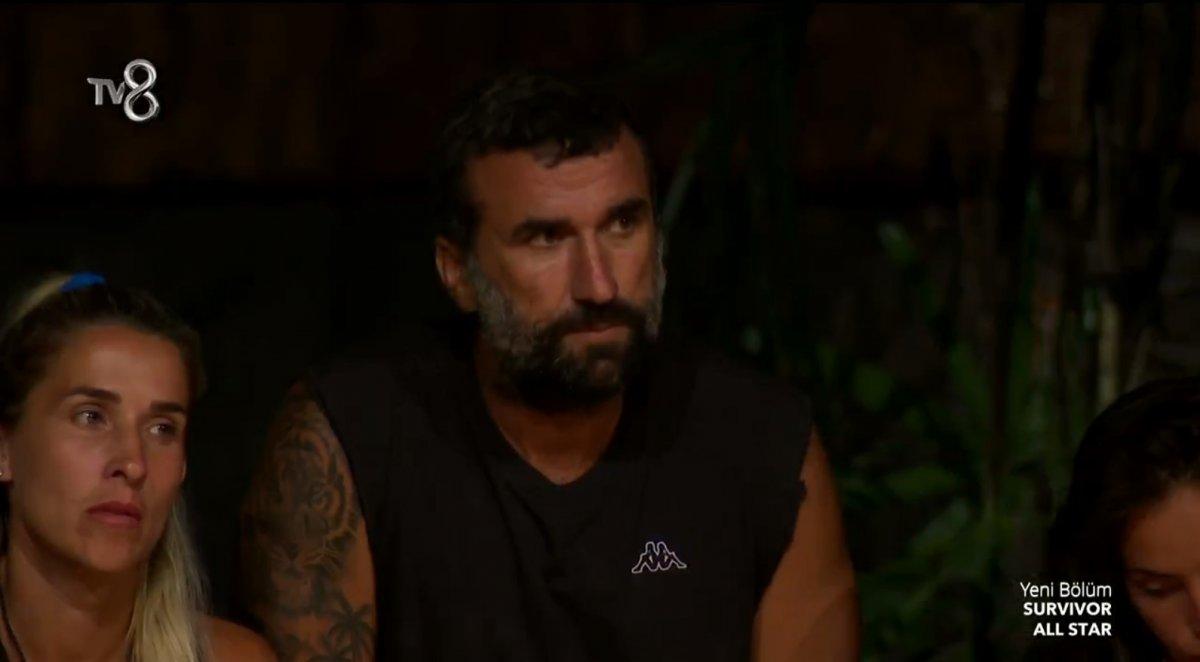 Acun Ilıcalı'dan iki yarışmacıya sert uyarı