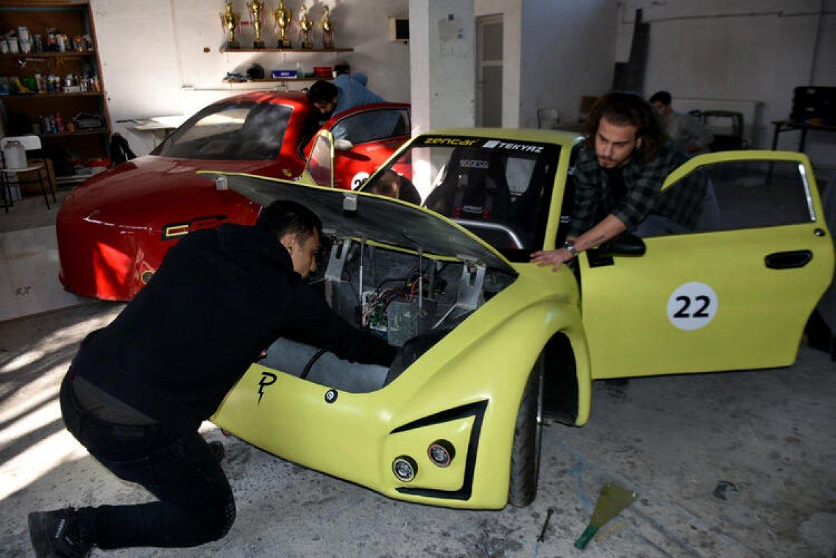 Trakya'da üniversiteli gençler 8 ayda elektrikli araç üretti